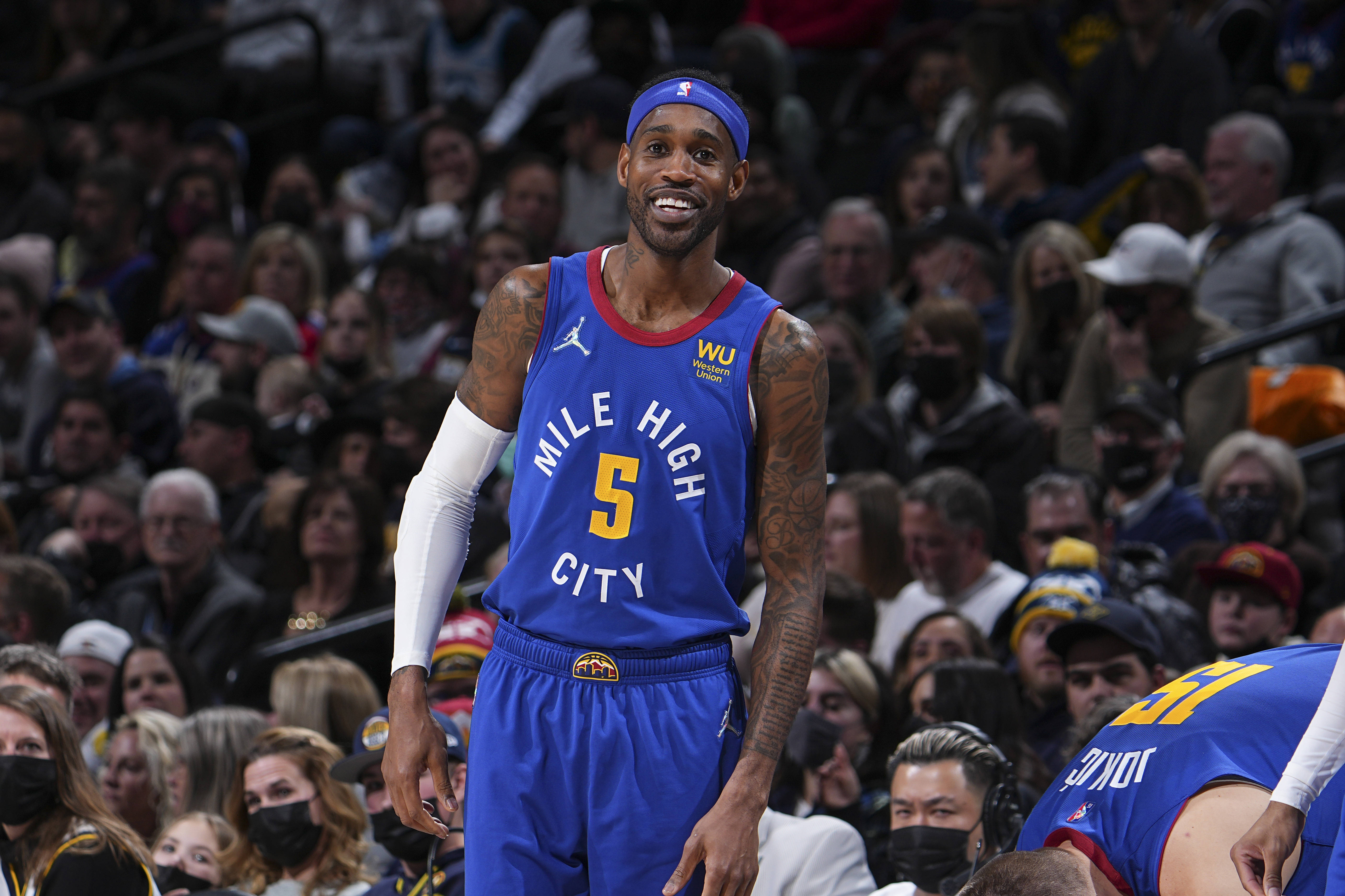 NBA季后赛赛程吃紧,丹佛掘金今夜临场应变,底气十足,身体对抗强度拉满的简单介绍 NBA季后赛赛程吃紧,丹佛掘金今夜临场应变,底气十足,身体对抗强度拉满的简单介绍